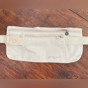 Samsonite Hidden Travel Pouch (Free Add On - see description)